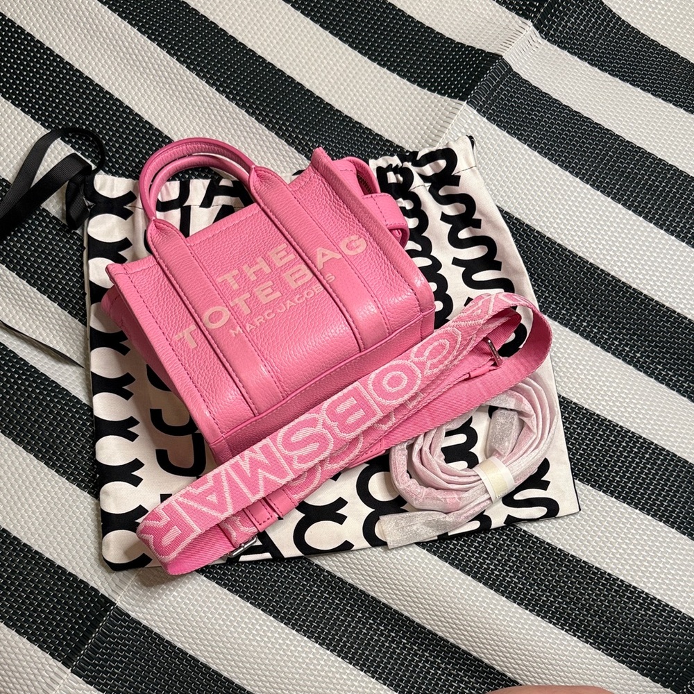 Marc Jacobs Mini Leather Tote Bag & Strap